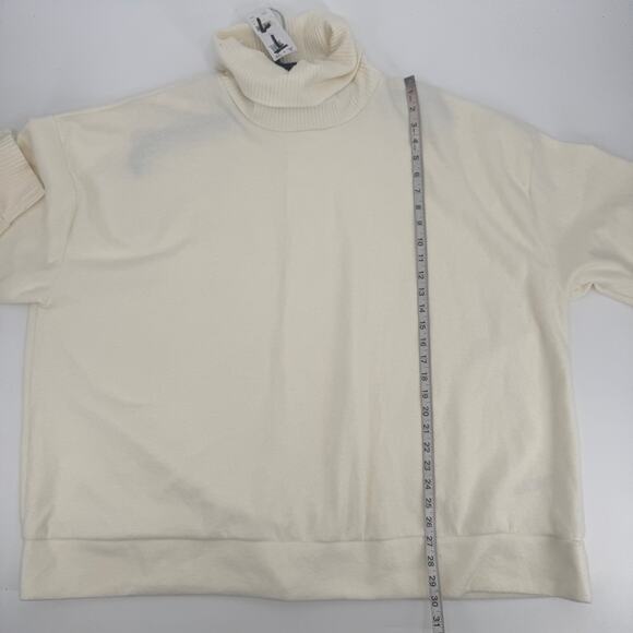 ASOS Design Women's 2XL Ivory Cream Turtleneck Soft Knit Pullover Sweater - Picture 9 of 9